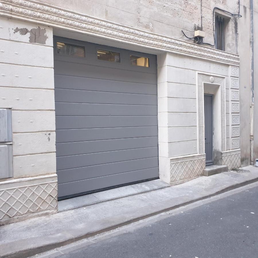 Maison Intra Muros, Terrasses Avec Vue Jaccuzzi Et Garage Aviñón Exterior foto